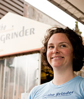 Kristin Swanson Wilhite ’94 in The Grinder, a popular neighborhood espresso stop she owned and ran for 15 years.